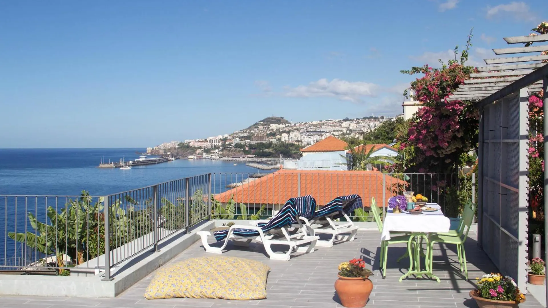 Irlandas Villa Funchal Seaside Villas Фуншал